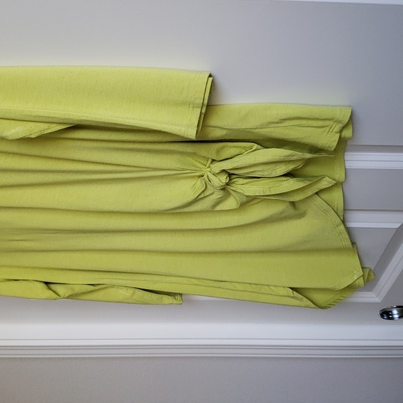 Women's Lime Asymmetrical Tunic w/side Tie - Picture 4 of 4